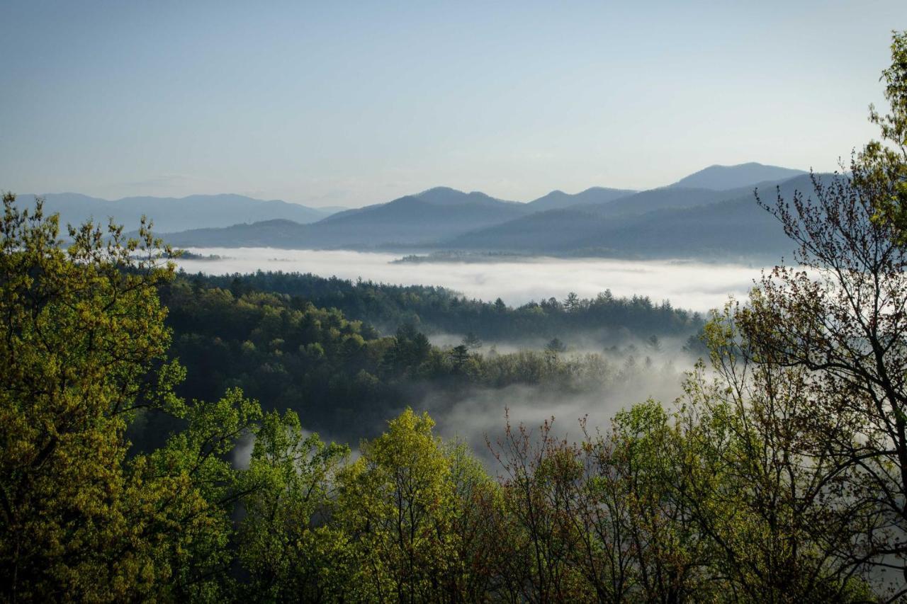 Secluded Mountain Home With Stunning Views And Deck! Bryson City Εξωτερικό φωτογραφία