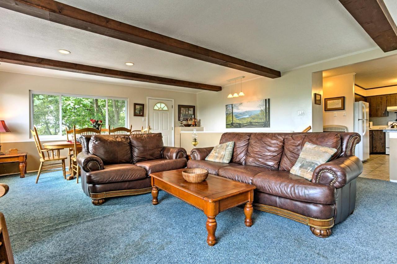 Secluded Mountain Home With Stunning Views And Deck! Bryson City Εξωτερικό φωτογραφία